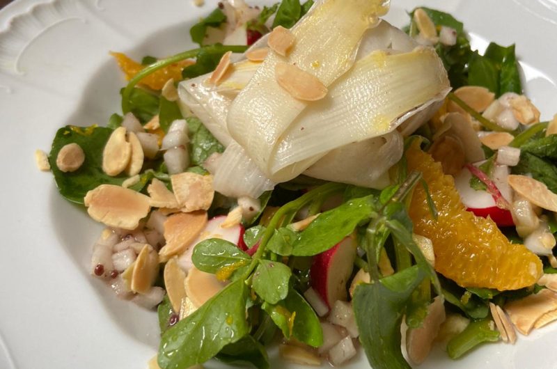 Asparagus salad with orange, almonds & elderflower